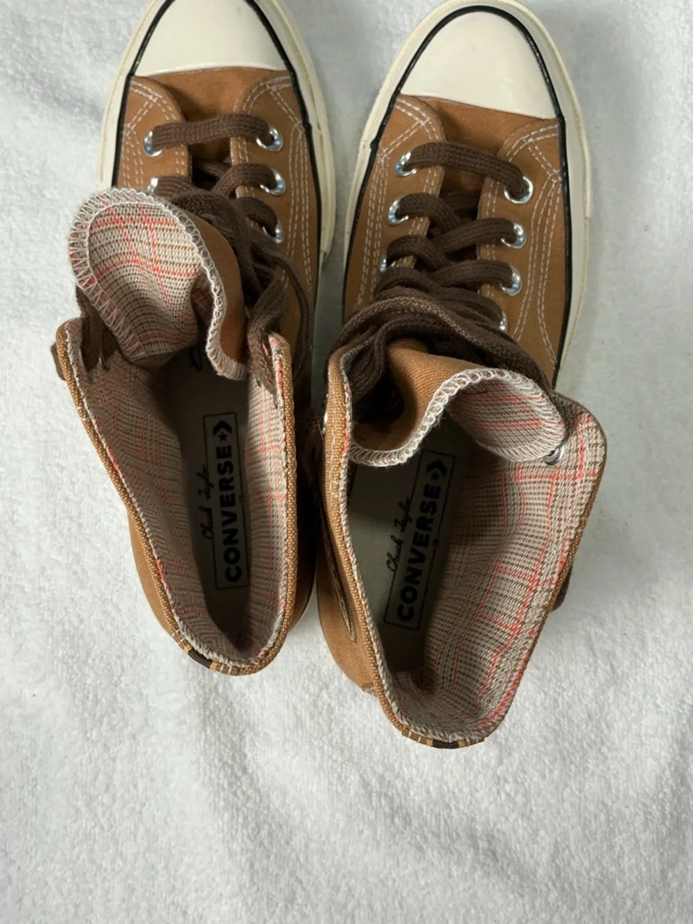 Converse Men’s High-Top Sneakers in Brown and White - Picture 5 of 8